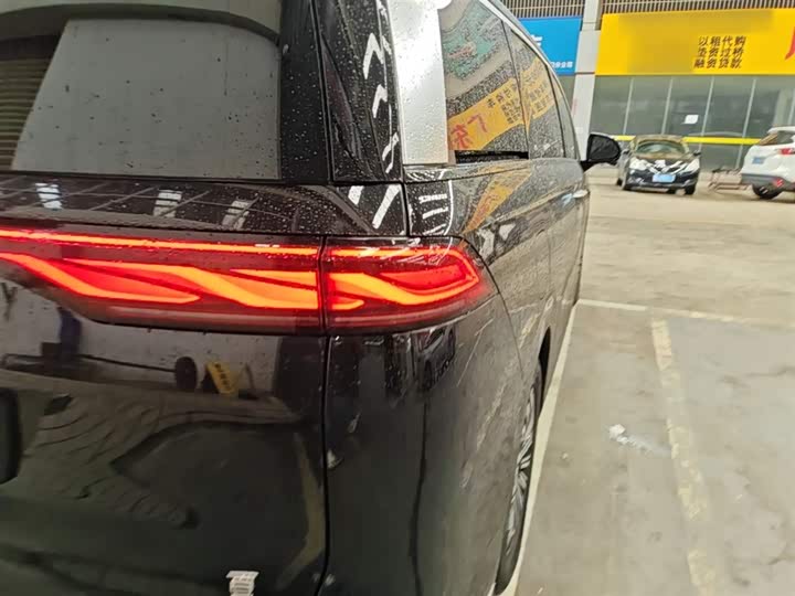 BYD Xia 2025 2025款 DM-i 1.5T 180km 超越型