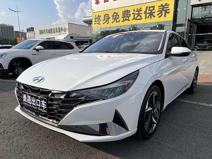 Фото 1 - Hyundai Elantra N line