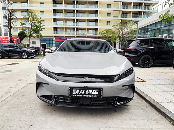 BYD Han 2025 2025款 DM-i 智驾版 125KM精英型