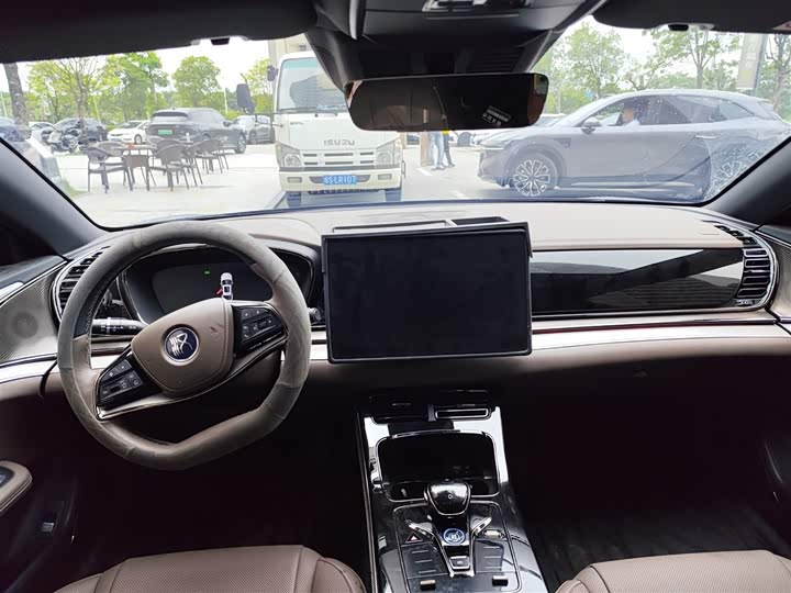 BYD Han 2025 2025款 DM-i 智驾版 125KM精英型