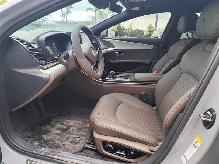 BYD Han 2025 2025款 DM-i 智驾版 125KM精英型
