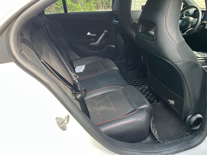 Фото 5 - Mercedes-Benz CLA-Class