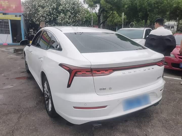 Bestune B70 2023 2023款 第三代 1.5T 自动乐享型70周年纪念版