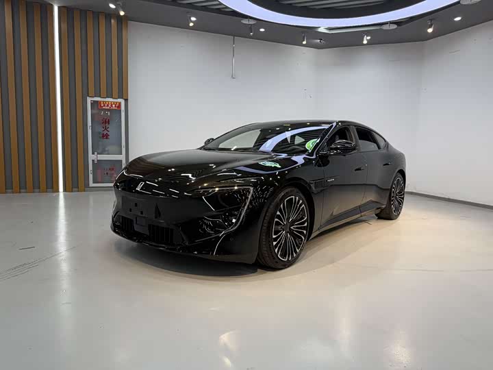 2026 Avatr 12