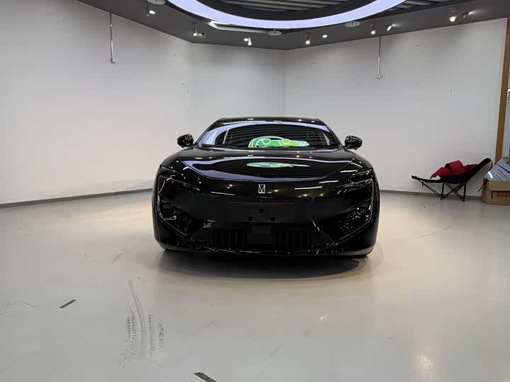 2026 Avatr 12