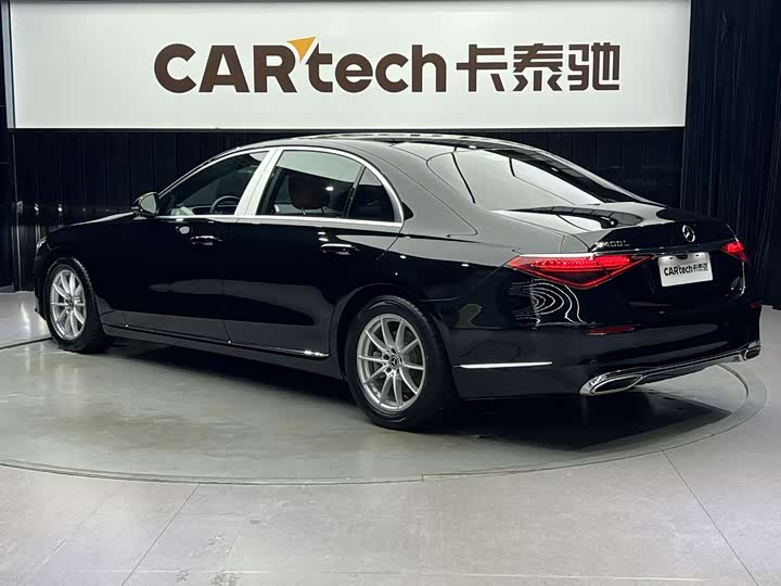 Фото 5 - Mercedes-Benz S-Class