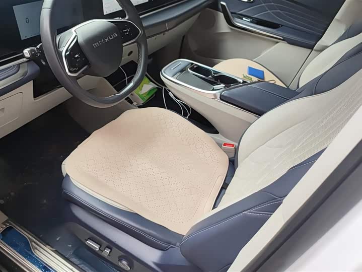 Maxus G90 2022 2022款 2.0T 星河七座版