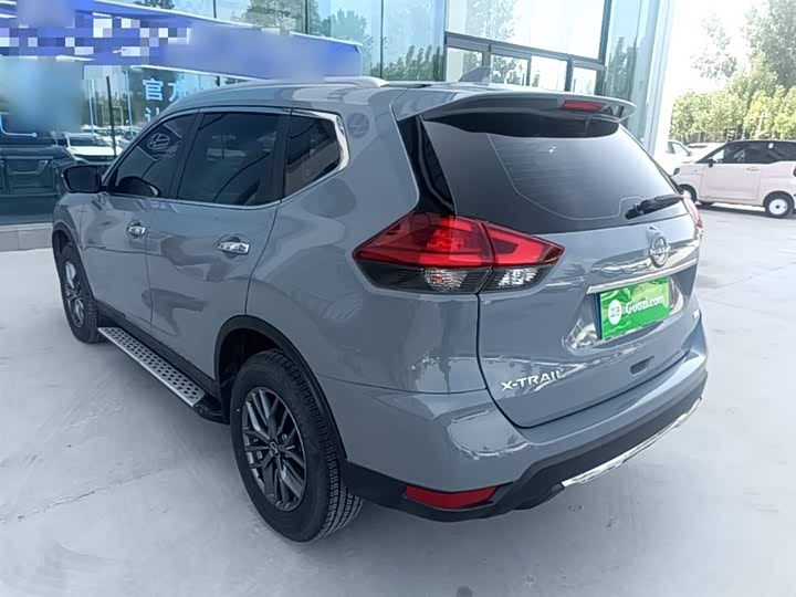 Nissan X-Trail 2025 2025款 荣誉 2.0L 两驱领先版
