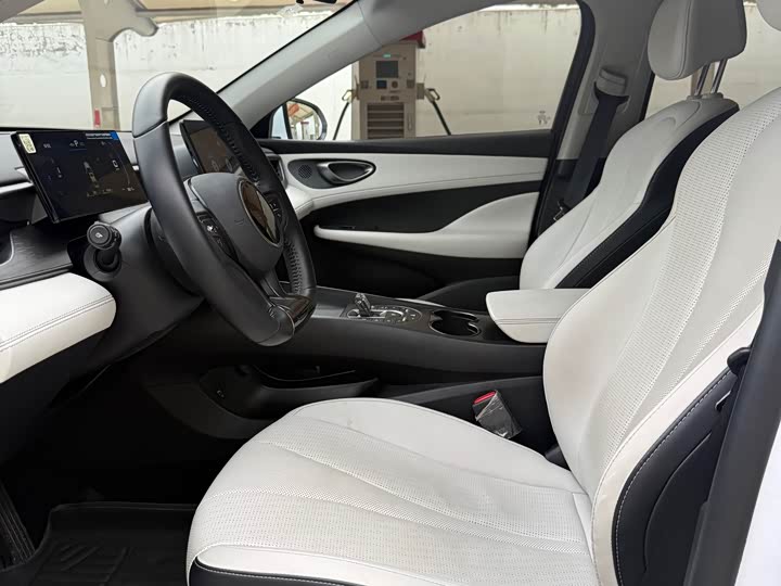 Фото 4 - BYD Seal 05 DM-i Hybrid
