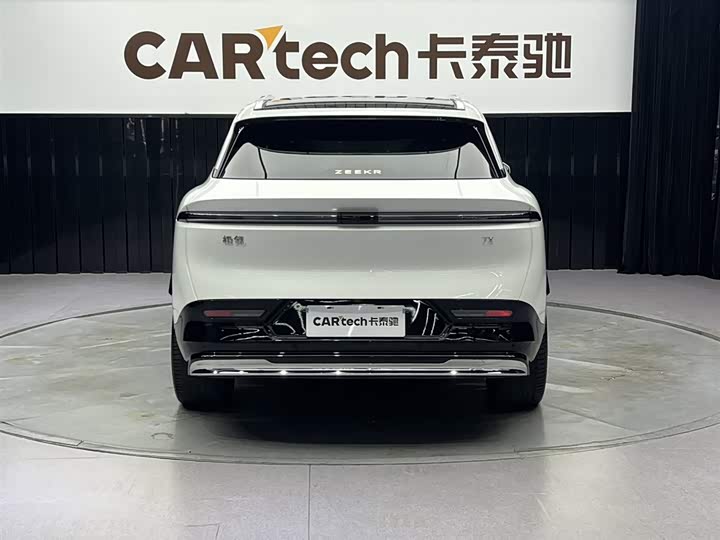 Zeekr 7X 2025 2025款 75kWh 后驱智驾版