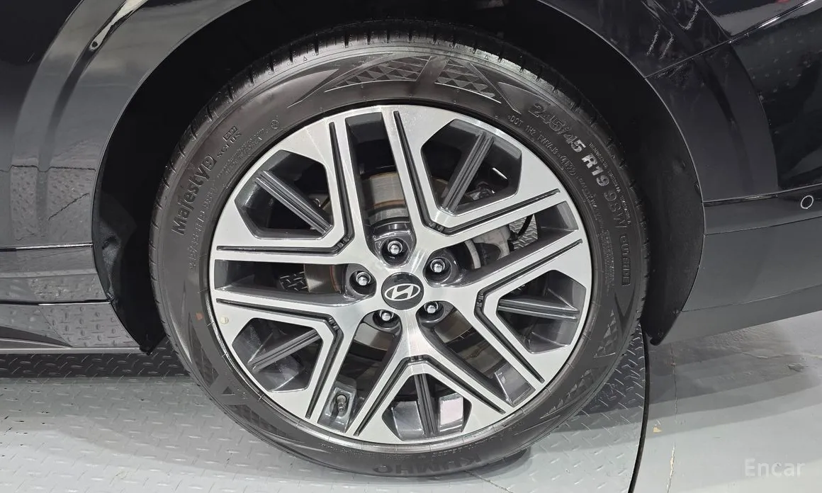 Фото 21 - Hyundai Grandeur