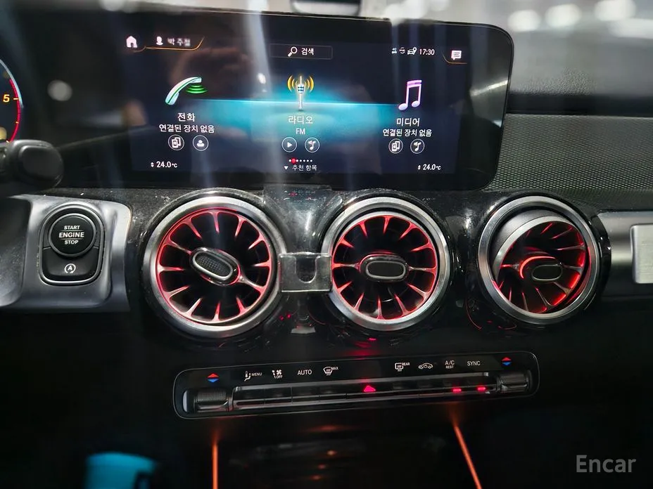 Mercedes-Benz GLB-Class 2020 GLB200 d