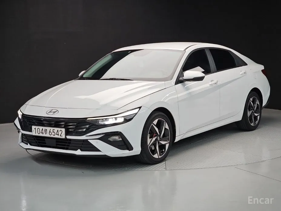 Hyundai Avante 2023 1.6