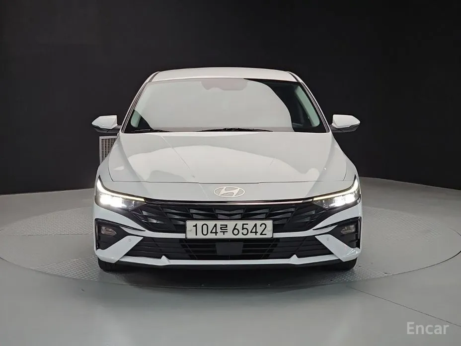 Hyundai Avante 2023 1.6
