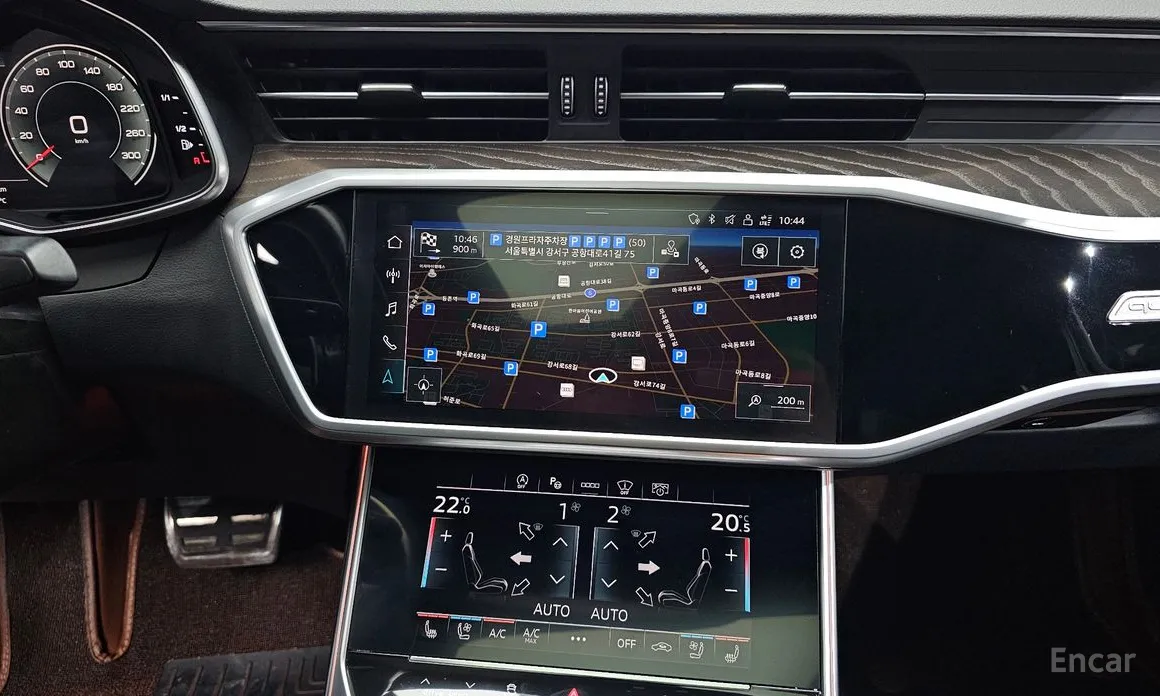 Фото 13 - Audi A6