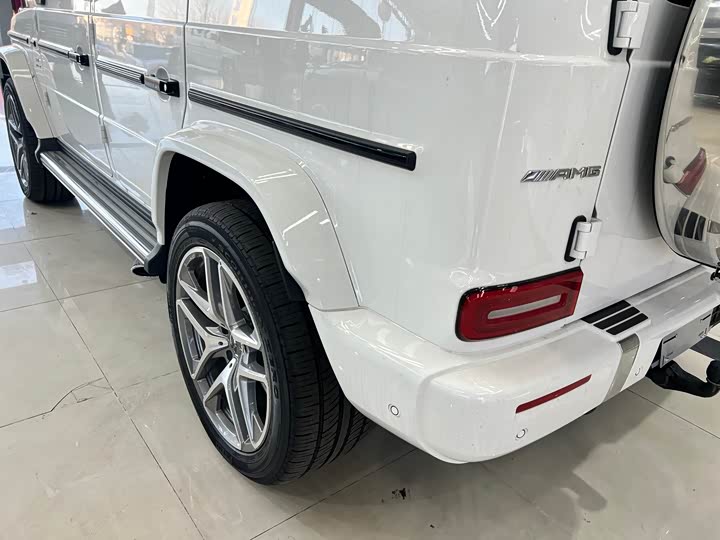 Фото 15 - Mercedes-Benz G-Class AMG