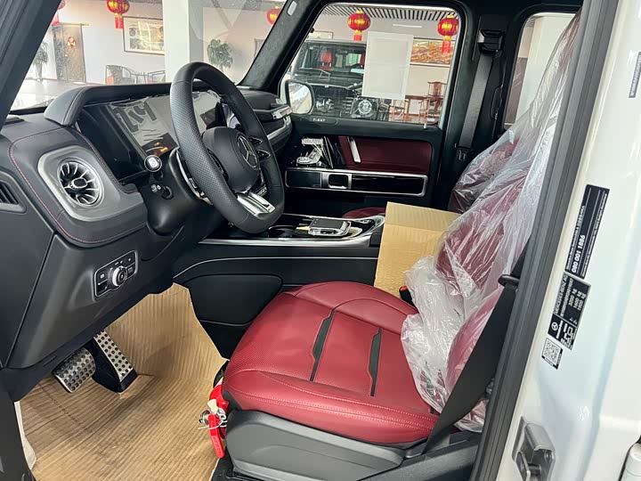 Фото 17 - Mercedes-Benz G-Class AMG