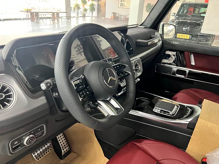 Фото 19 - Mercedes-Benz G-Class AMG