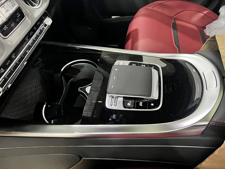 Фото 22 - Mercedes-Benz G-Class AMG