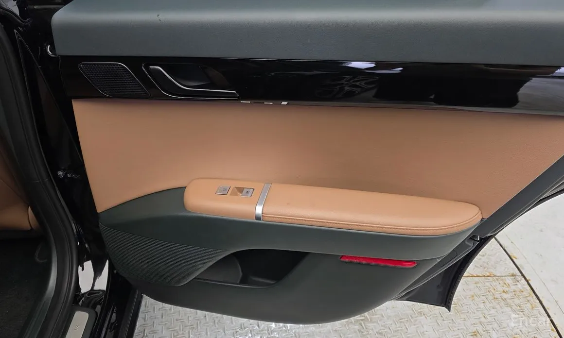 Zdjęcie 25 - Hyundai Grandeur