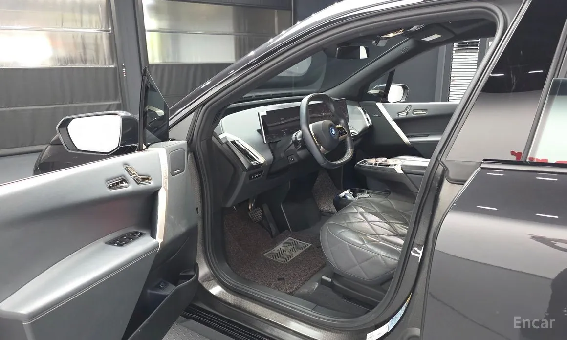 BMW iX 2021 xDrive50 Sports Plus
