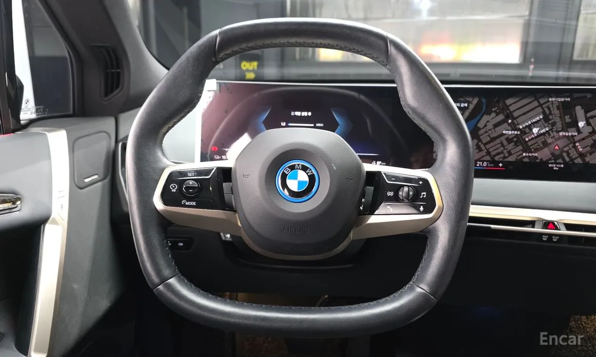 BMW iX 2021 xDrive50 Sports Plus