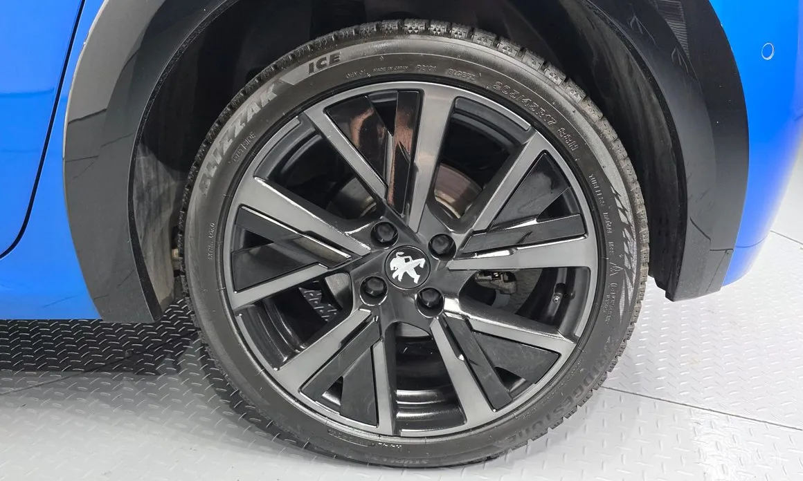 Peugeot 208 2020 GT