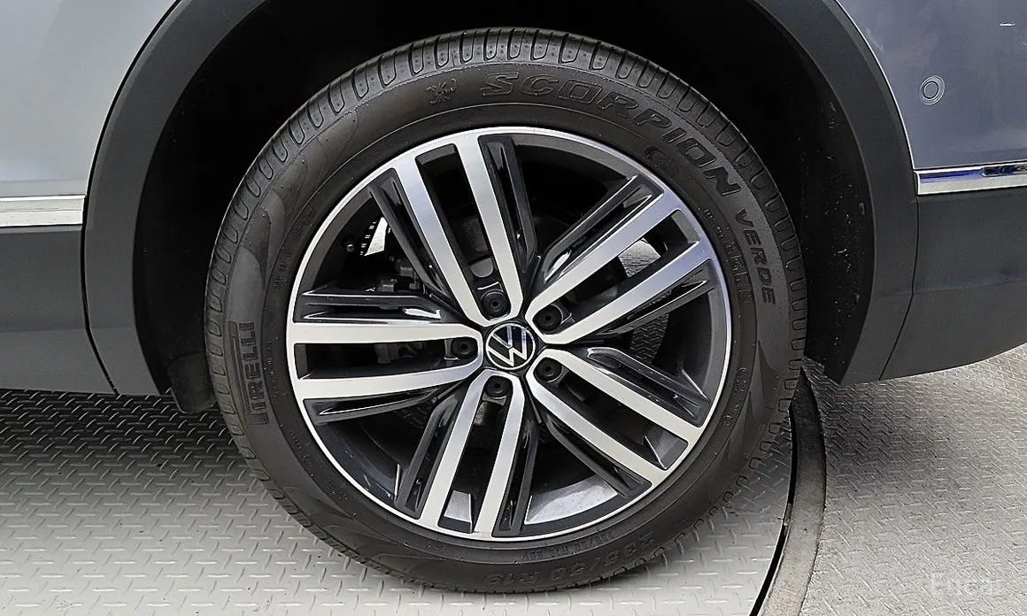 Фото 6 - Volkswagen Tiguan