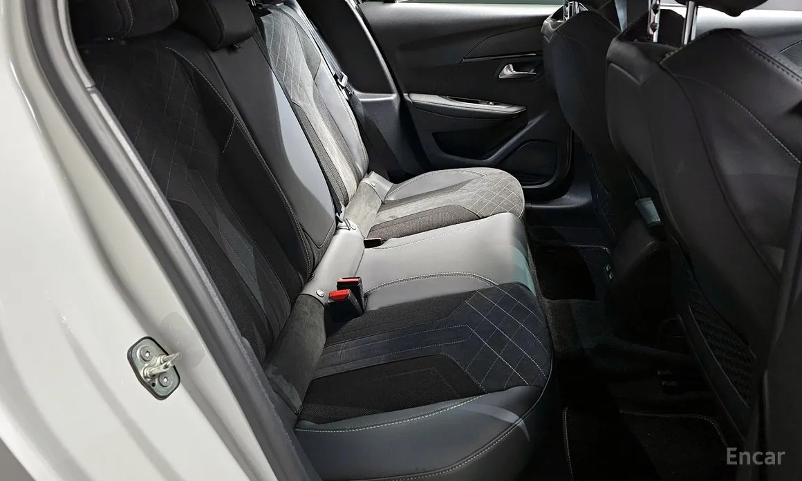 Peugeot 208 2020 GT
