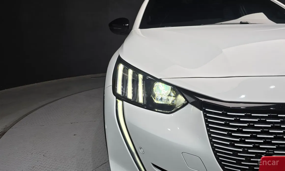 Peugeot 208 2020 GT