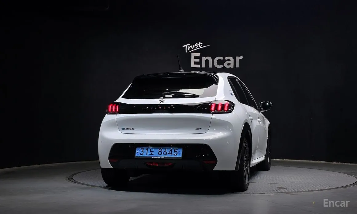 Peugeot 208 2020 GT