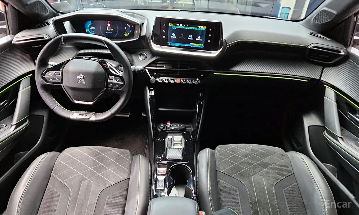 Peugeot 208 2020 GT