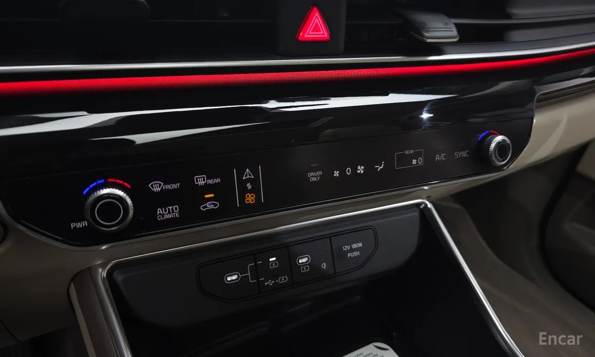 Фото 29 - Kia Carnival