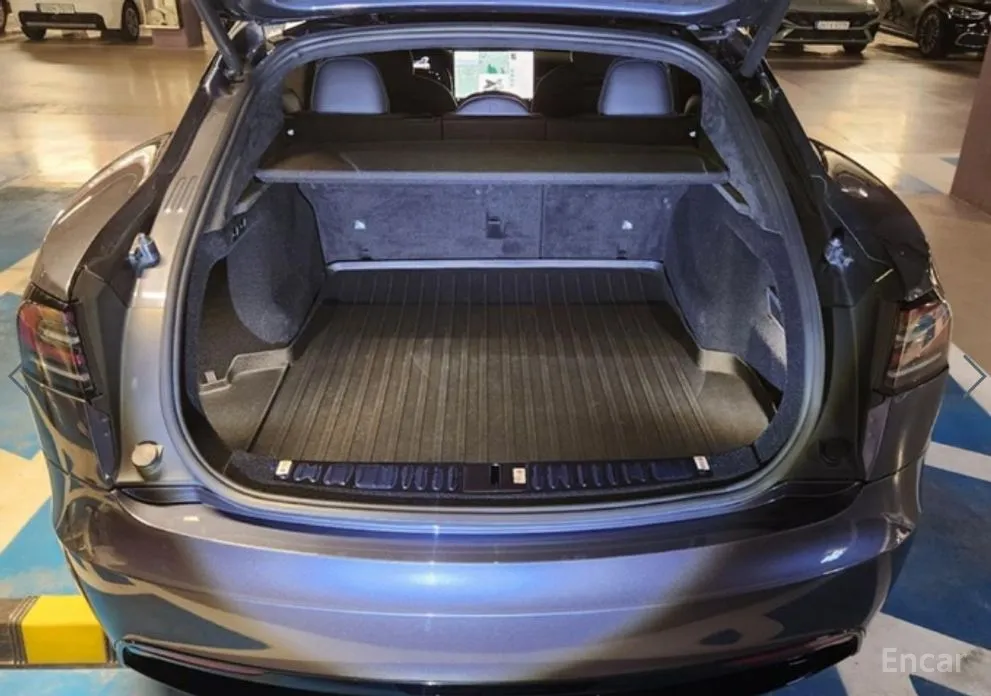 Tesla Model S 2012 Plaid