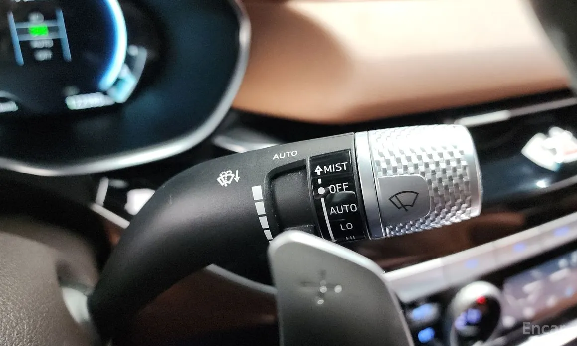 Фото 29 - Genesis G80