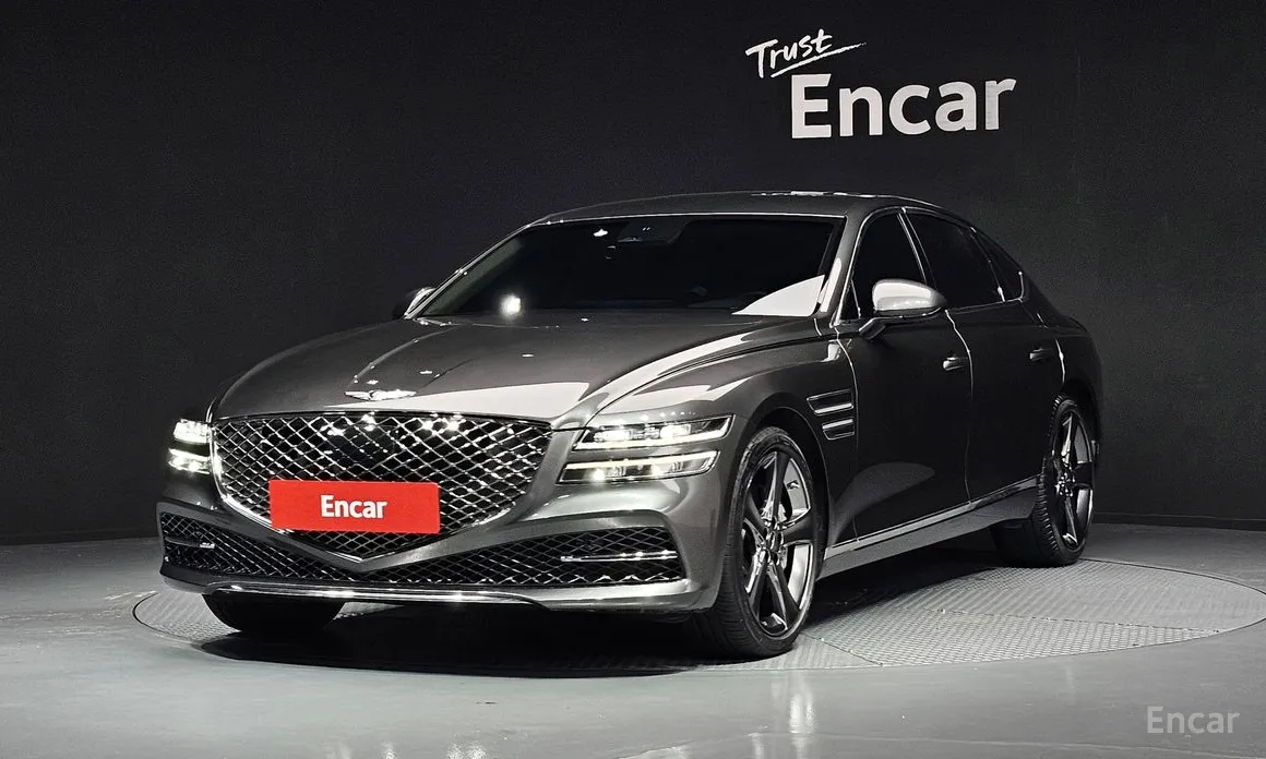 Фото 1 - Genesis G80