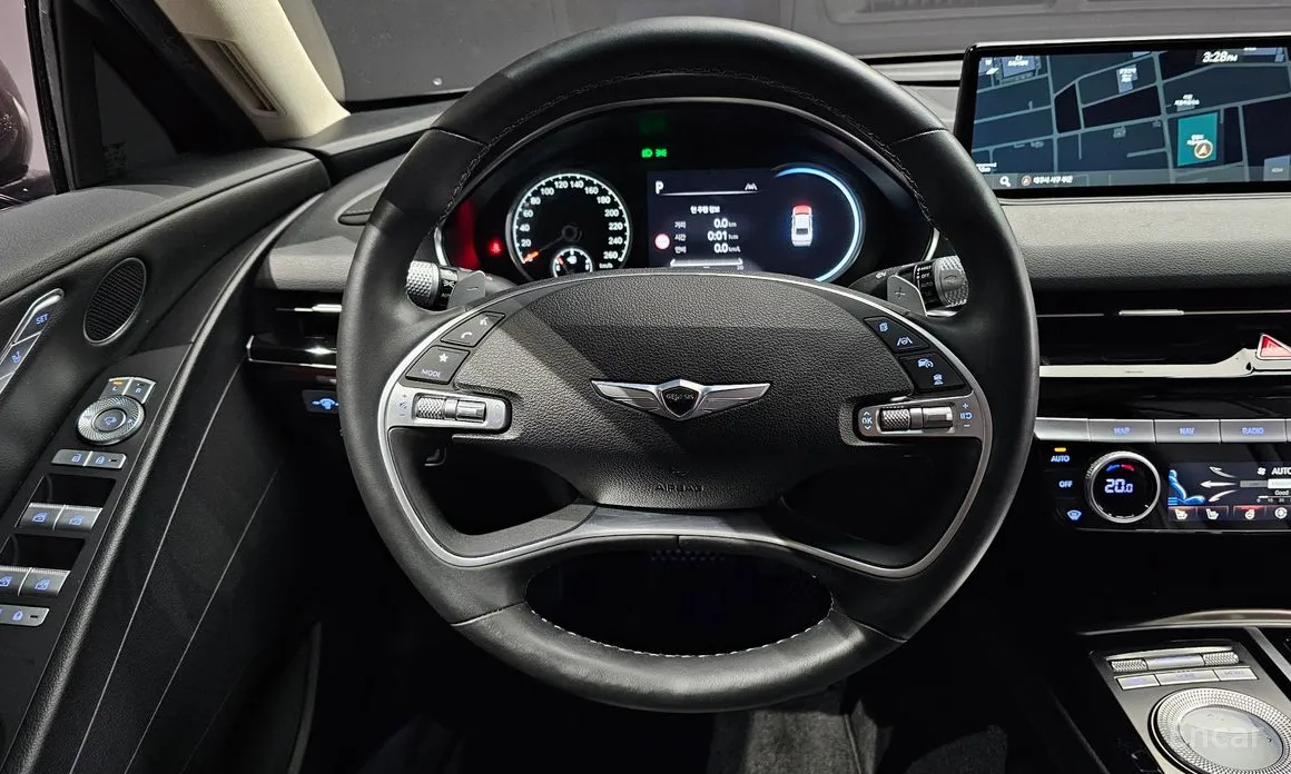 Фото 13 - Genesis G80