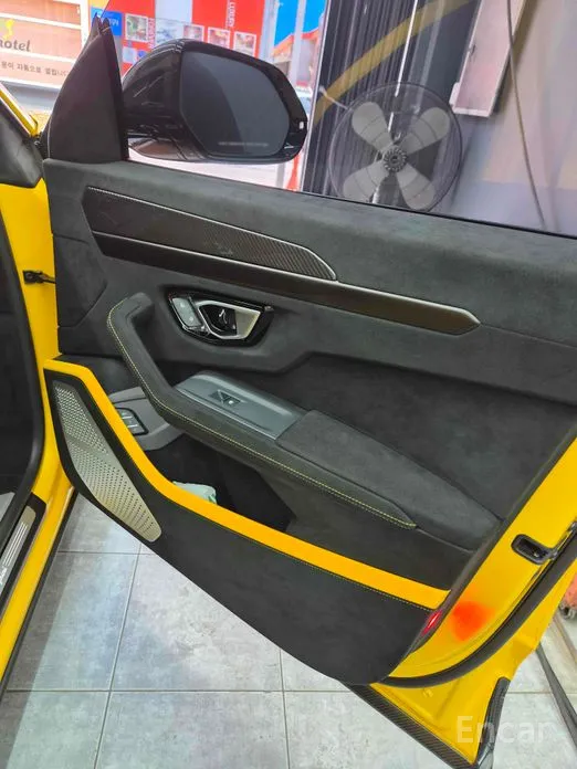 Lamborghini Urus 2018 4.0 V8 Performante