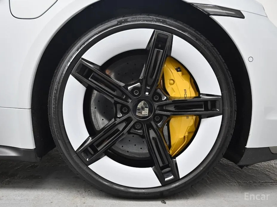 2020 Porsche Taycan