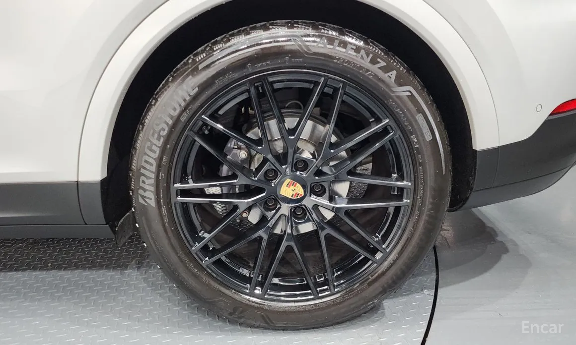 Фото 21 - Porsche Cayenne