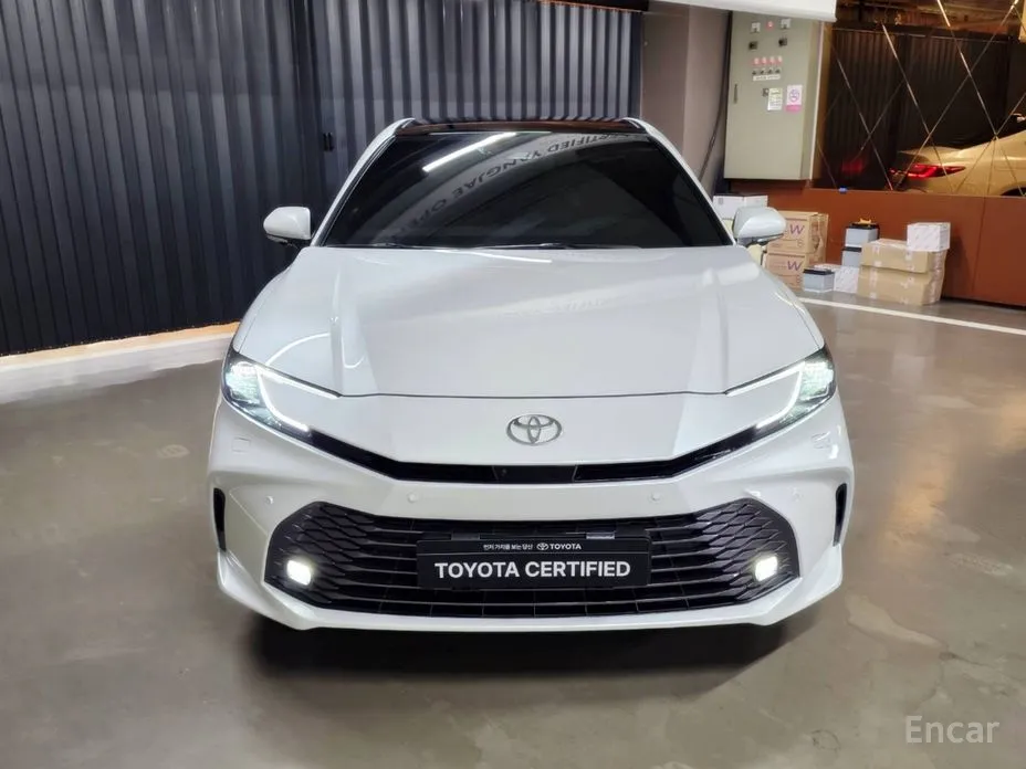 Toyota Camry 2024 2.5 XLE Premium Hybrid