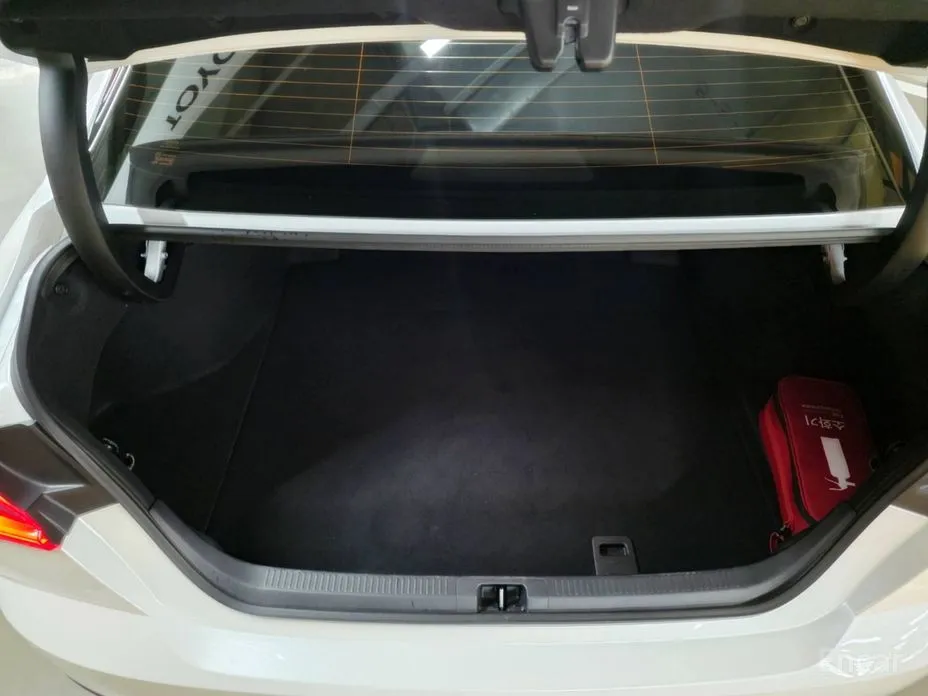 Toyota Camry 2024 2.5 XLE Premium Hybrid