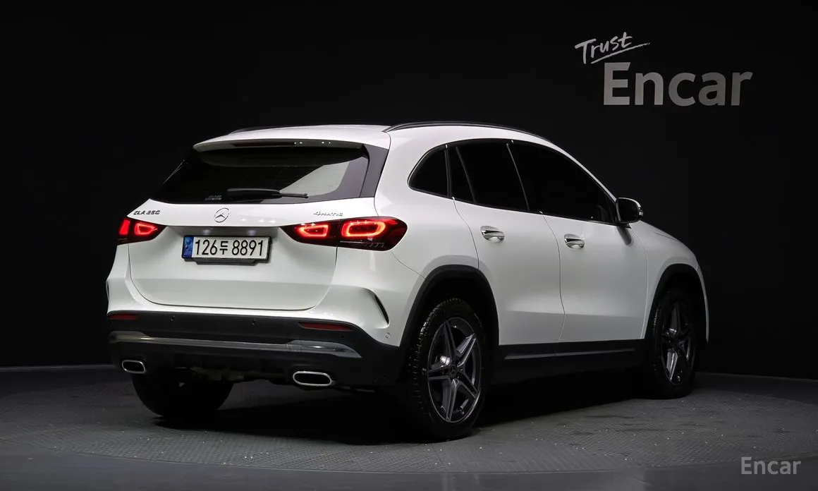 2020 Mercedes-Benz GLA-Class