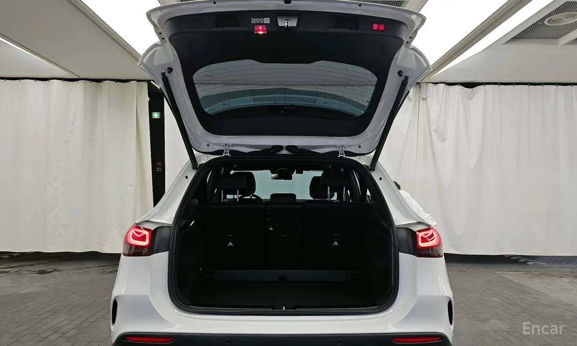 Mercedes-Benz GLA-Class 2020 GLA250 4MATIC