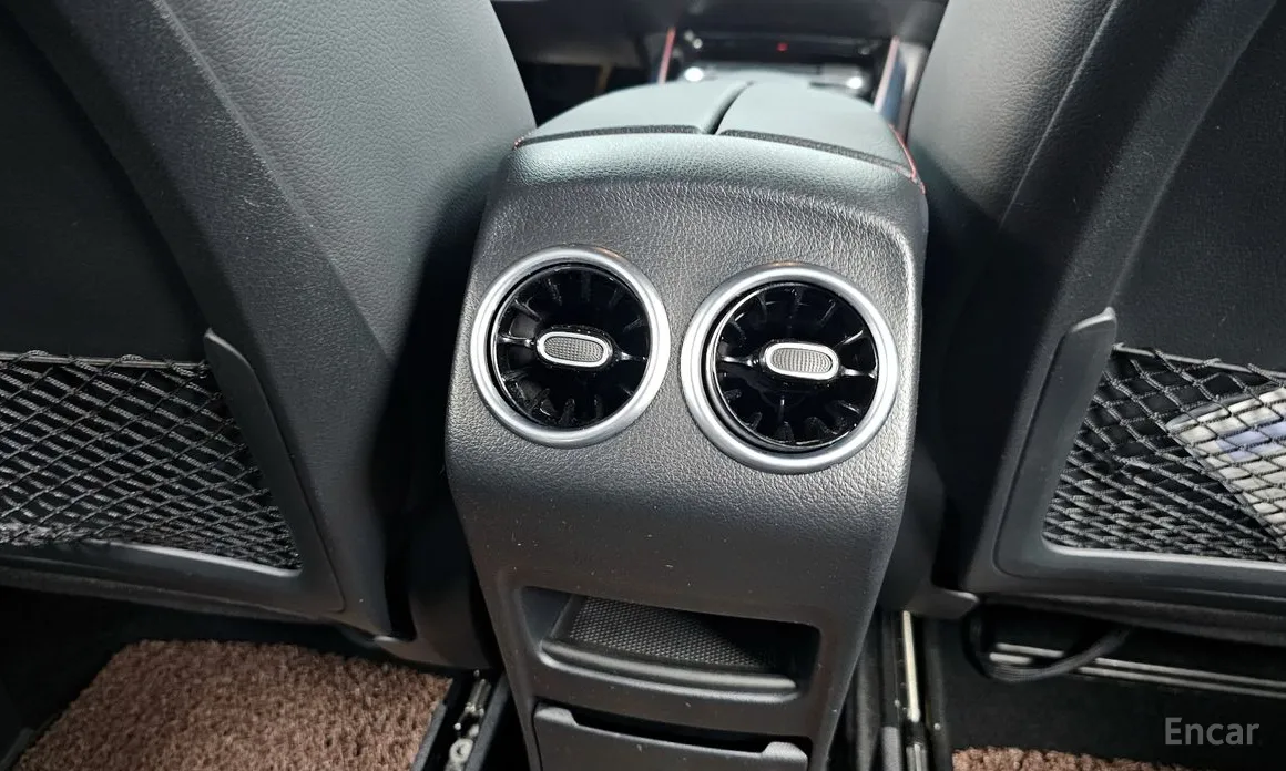 Mercedes-Benz GLA-Class 2020 GLA250 4MATIC