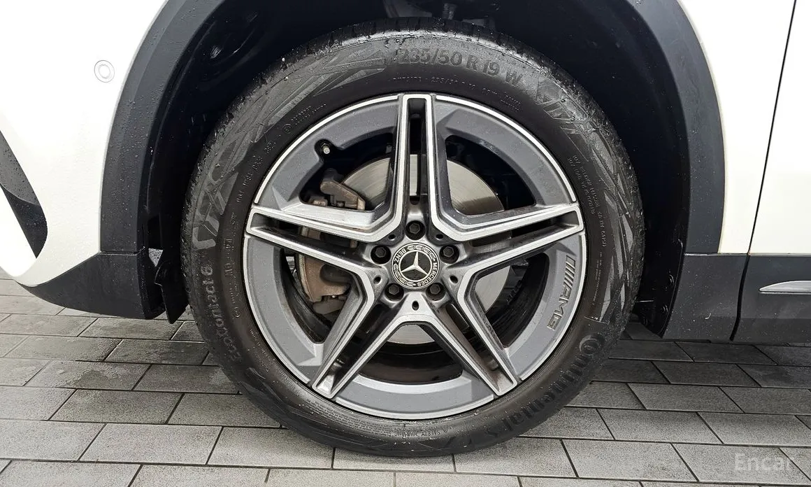 2020 Mercedes-Benz GLA-Class