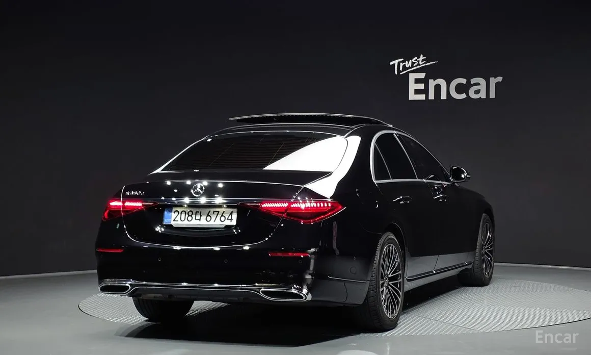 Фото 2 - Mercedes-Benz S-Class