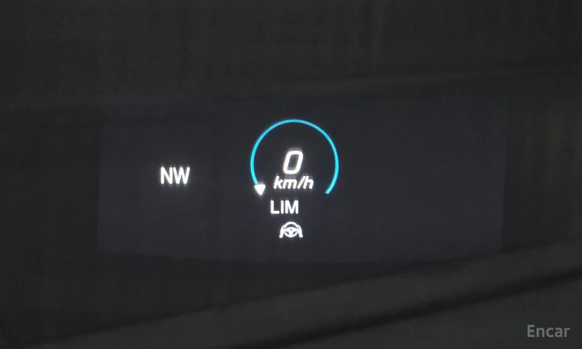 Mercedes-Benz E-Class 2016 E300e 4MATIC Exclusive
