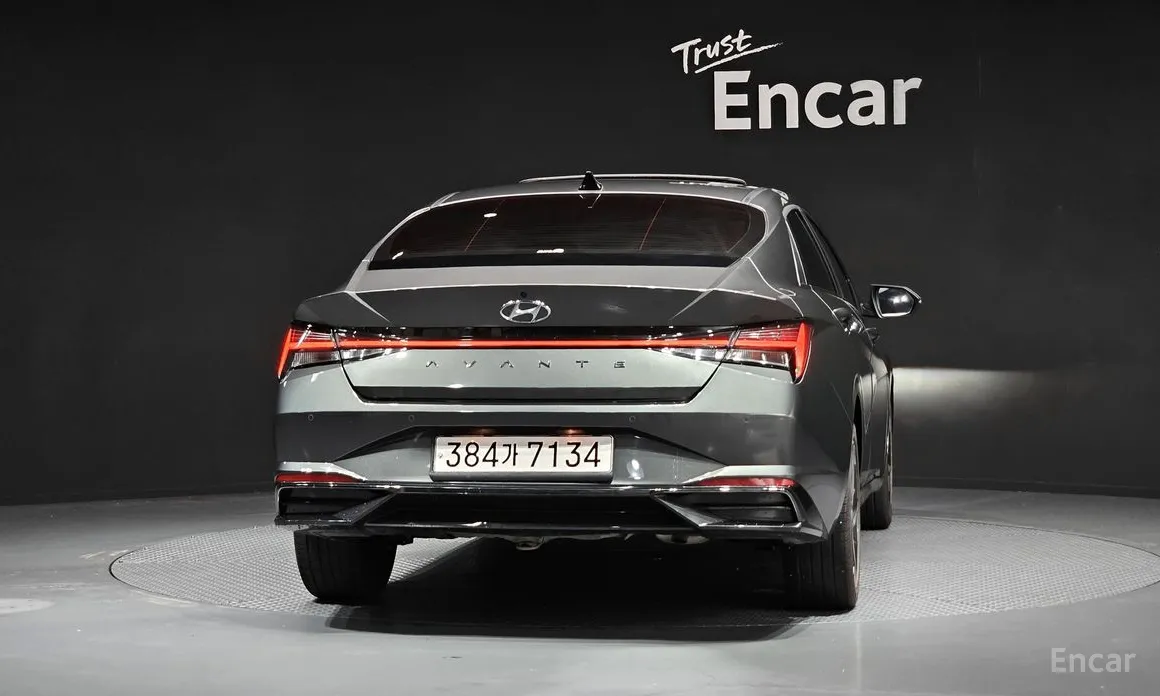 Фото 4 - Hyundai Avante