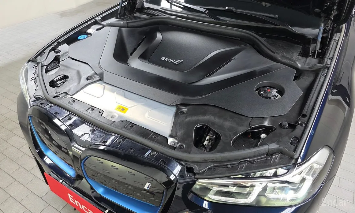 BMW iX3 2021 M Sports